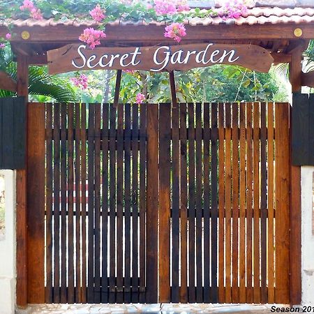 Secret Garden Resort Patnem Beach Bagian luar foto