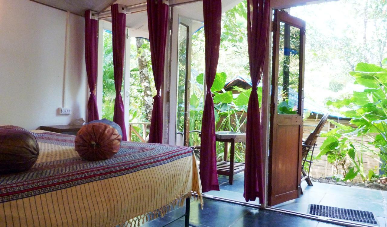 Secret Garden Resort Patnem Beach Bagian luar foto