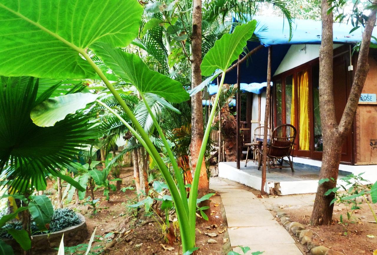 Secret Garden Resort Patnem Beach Bagian luar foto